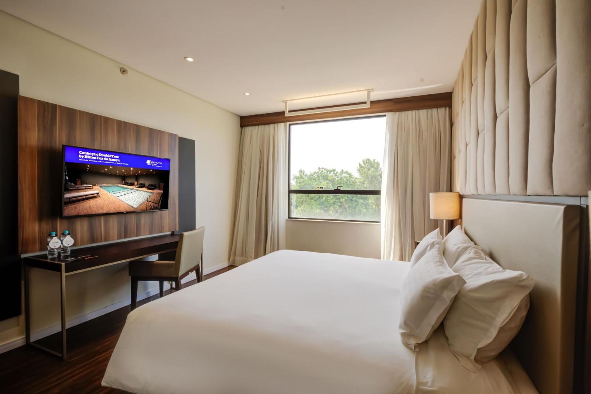 Doubletree By Hilton - Resort - 포스두이구아수 외부 사진 A bedroom at the hotel