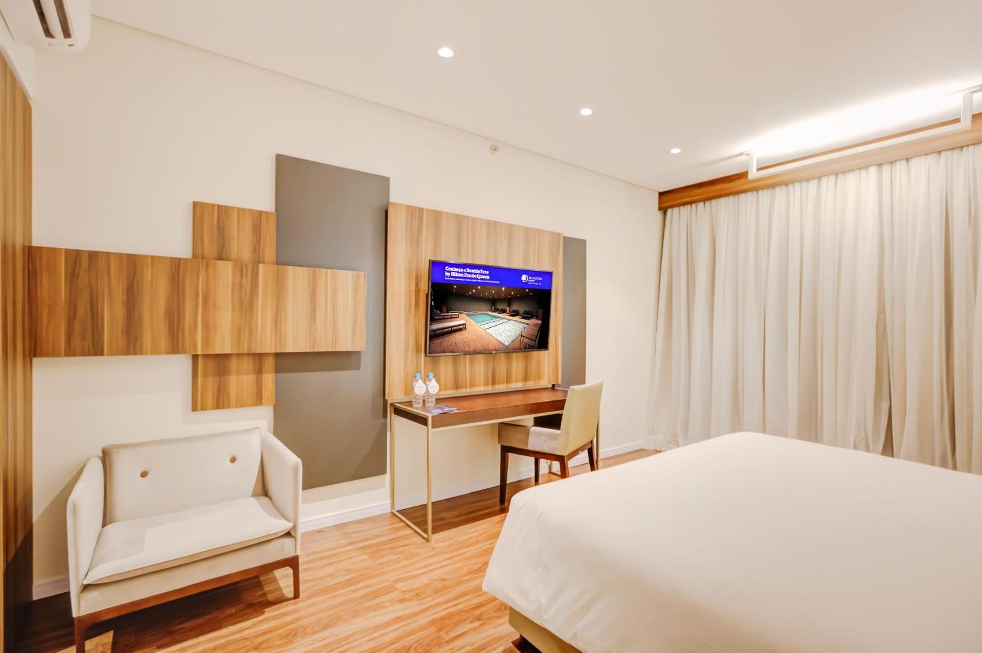 Doubletree By Hilton - Resort - 포스두이구아수 외부 사진 A room at the hotel